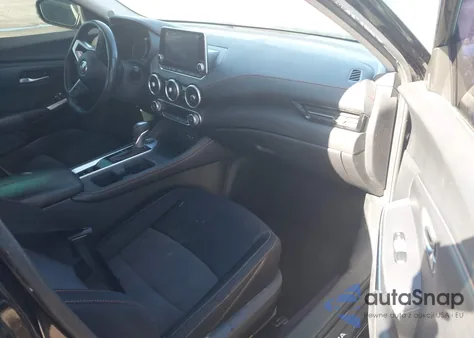 2021 Nissan Sentra Sr Xtronic Cvt z USA, uszkodzony, nr VIN 3N1AB8DV7MY319414